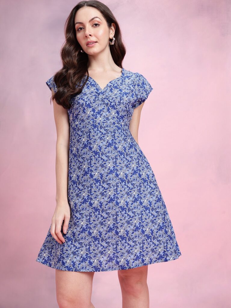 524b7a9c-0c31-47e2-a450-626df7f1e1d61740460798271-DressBerry-Women-Dresses-3121740460797685-3
